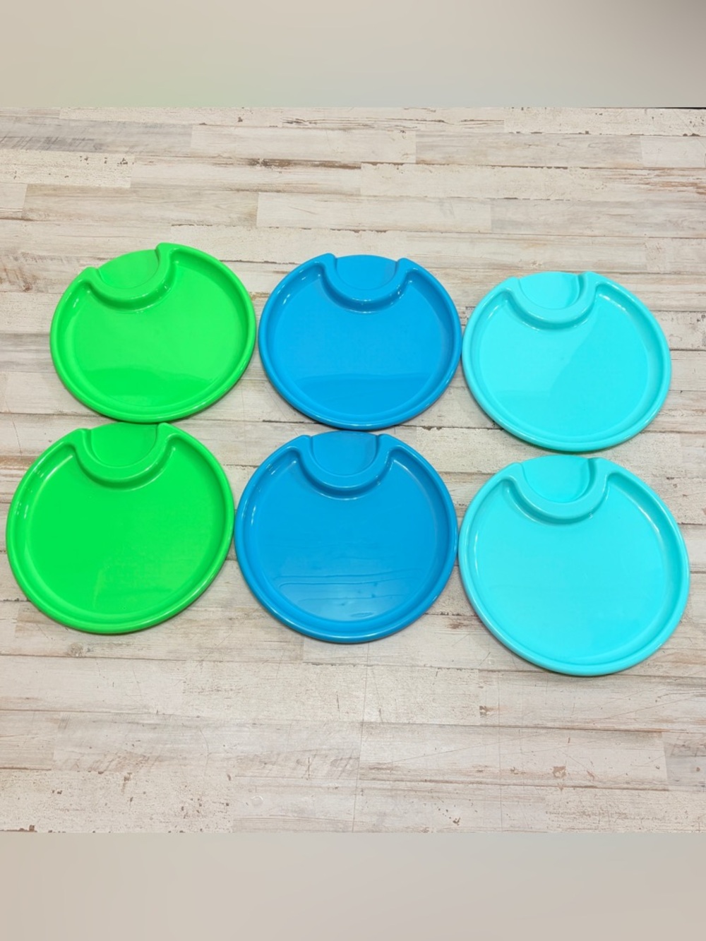The Pampered Chef, Set of 6 Outdoor Party Plates, Picnic Plastic #2823 Trays